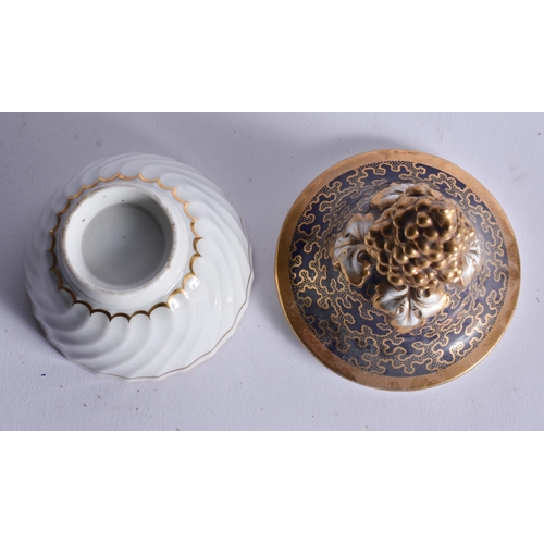 165 - MISC 19TH CENTURY WORCESTER including a Chamberlains cover etc. (qty)