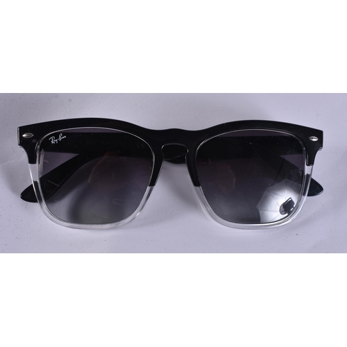 32 - Raybans Designer Sunglasses / Glasses Inc Cases. (qty)
