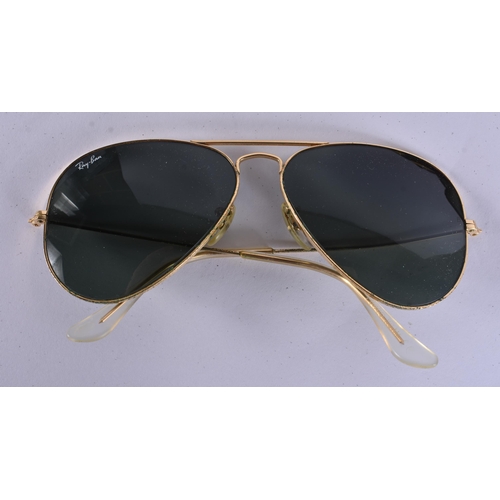 33 - Raybans Designer Sunglasses / Glasses Inc Cases. (qty)
