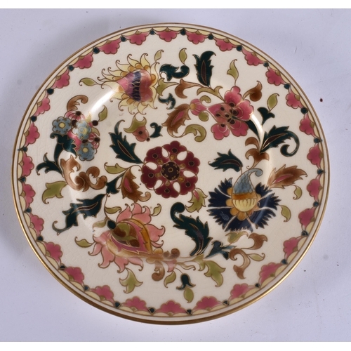 45 - AN UNUSUAL HUNGARIAN ZSOLNAY PECS TEA SERVICE painted with Islamic foliage. Largest 25 cm wide. (qty... 