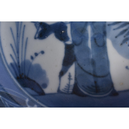 115 - AN 18TH CENTURY JAPANESE EDO PERIOD BLUE AND WHITE PORCELAIN BOWL painted with figures. 14 cm wide.