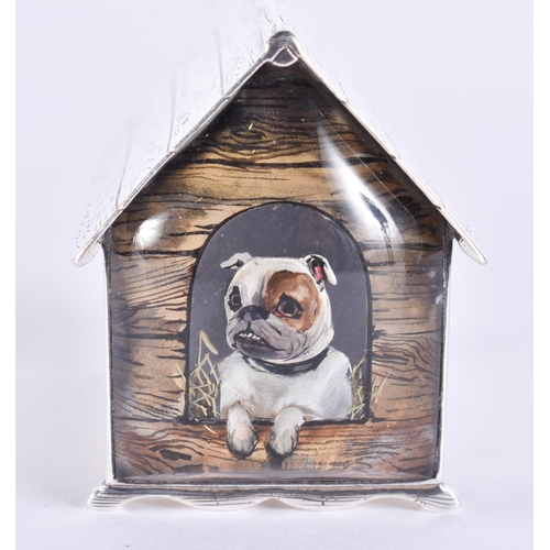 120C - AN EARLY 20TH CENTURY SILVER NOVELTY DOG KENNEL VESTA CASE modelled as a kennel with pitched roof en... 