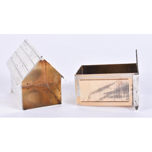 120C - AN EARLY 20TH CENTURY SILVER NOVELTY DOG KENNEL VESTA CASE modelled as a kennel with pitched roof en... 