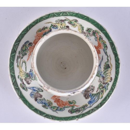 120E - AN EXTREMELY RARE 18TH/19TH CENTURY EUROPEAN FAIENCE FITTED CUP ON STAND After the Kangxi famille ve... 