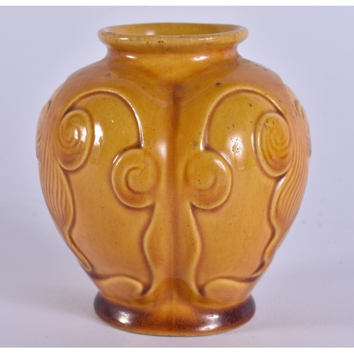 17 - A LINTHORPE POTTERY VASE decorated with foliage. 7.5 cm x 6.5 cm.