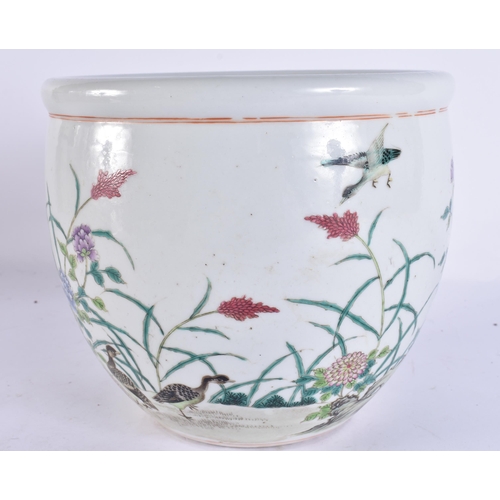 180G - AN EARLY 20TH CENTURY CHINESE FAMILLE ROSE JARDINIERE Late Qing/Republic, of small proportions, pain... 