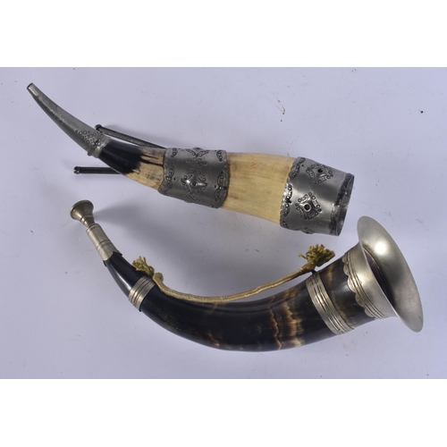 210 - ASSORTED COLLECTABLES including powder horns. (qty)