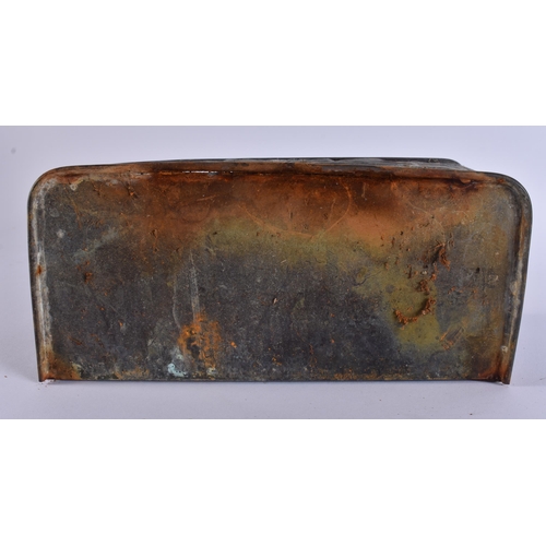 22 - AN ART NOUVEAU ENGLISH COPPER POST TRAY. 23 cm x 23 cm.