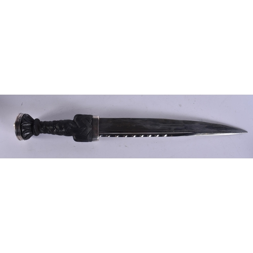 268 - A LARGE ANTIQUE SCOTTISH INVERNESS SILVERSGIAN DUBH.. 43 cm long.   WE ARE UNABLE TO OFFER IN HOUSE ... 