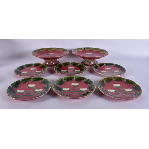 311 - AN EARLY 20TH CENTURY VILLEROY & BOCH POTTERY PART DESSERT SERVICE. Largest 22 cm wide. (8)