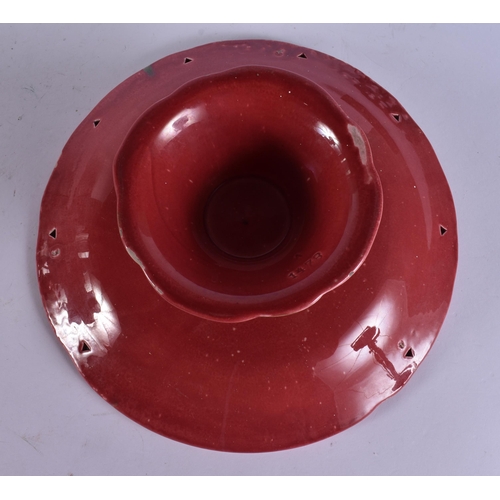 311 - AN EARLY 20TH CENTURY VILLEROY & BOCH POTTERY PART DESSERT SERVICE. Largest 22 cm wide. (8)