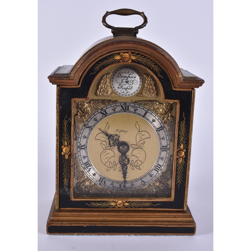 345 - AN ASPREY ELLIOTT OF LONDON CHINOISERIE CLOCK. 23 cm high inc handle.