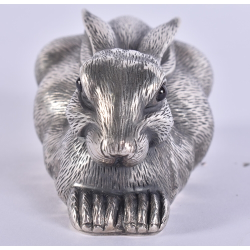 40H - A CONTINENTAL SILVER FIGURE OF A HARE. 86 grams. 7 cm wide.