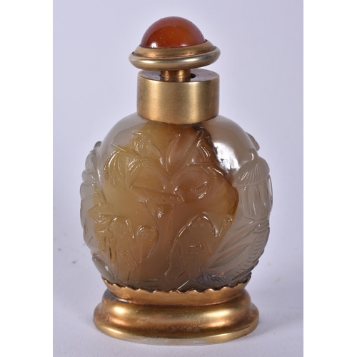 466 - A FINE CHINESE QING DYNASTY SILVER MOUNTED AGATE SNUFF BOTTLE. 157 grams. 8 cm x 5 cm.
