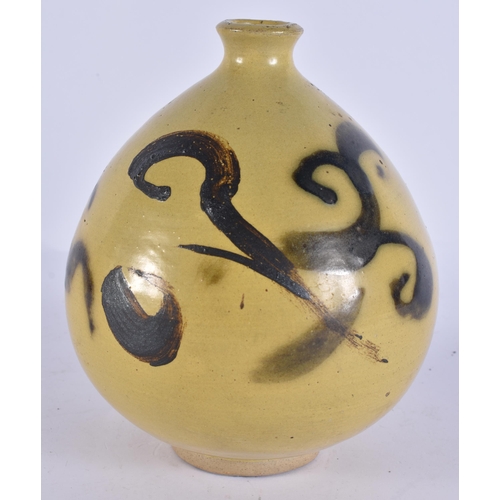 47 - A STUDIO POTTERY BULBOUS VASE. 17 cm x 11 cm.
