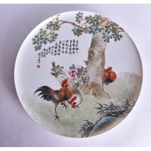 478 - TWO EARLY 20TH CENTURY CHINESE PORCELAIN PLATES Late Qing/Republic. 23.5 cm wide. (2)