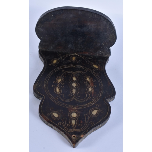 577 - A 19TH CENTURY MIDDLE EASTERN OTTOMAN MOTHER OF PEARL INLAID TURBAN STAND. 42 cm x 18 cm.