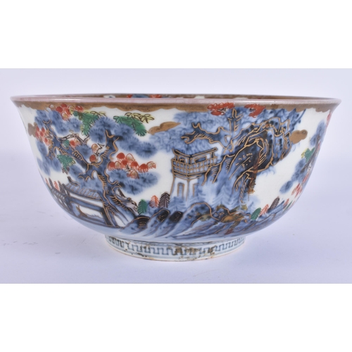 586 - AN 18TH/19TH CENTURY JAPANESE EDO PERIOD IMARI BLUE AND WHITE PORCELAIN BOWL painted with dragons an... 