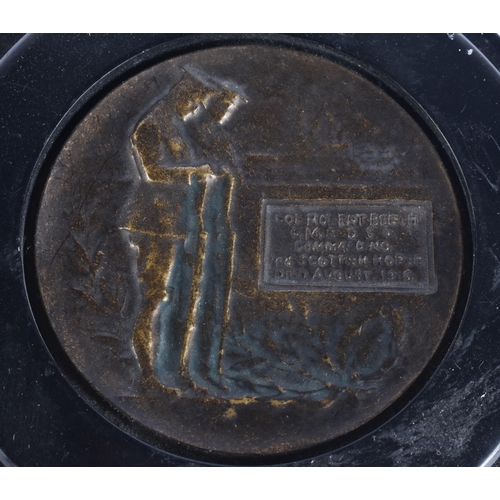 624 - A MILITARY DEATH PLAQUE. 12.75 cm wide.