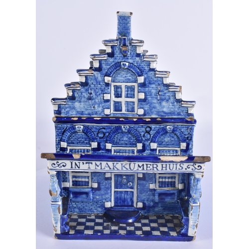 80A - A RARE ANTIQUE DELFT TIN GLAZED BLUE AND WHITE MAKKUMER HUIS POTTERY BOX AND COVER. 18 cm x 18 cm.