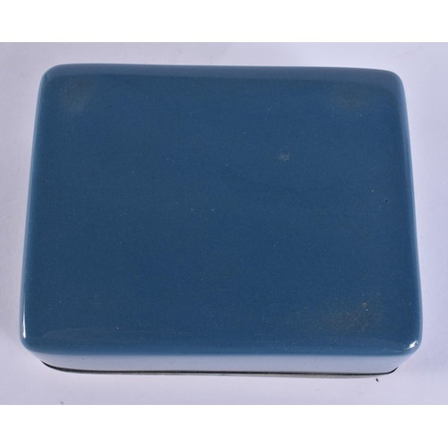 80B - AN EARLY 20TH CENTURY JAPANESE MEIJI PERIOD CLOISONNE ENAMEL BOX AND COVER decorated with a bird mir... 