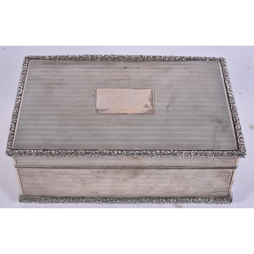 957 - AN ANTIQUE ENGLISH SILVER BOX. London 1925. 594 grams overall. 14 cm x 8 cm.