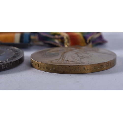 1048 - WW1 1914-15 Star Trio Named- 5174 Pte W. Fosbeary E. Kent Regt. (3)