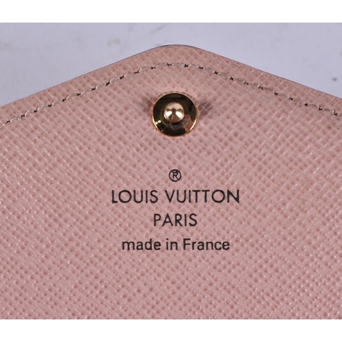 1058 - Louis Vuitton Monogram Leather Purse / Wallet w/ Pastel Pink Interior. 18 cm wide.
