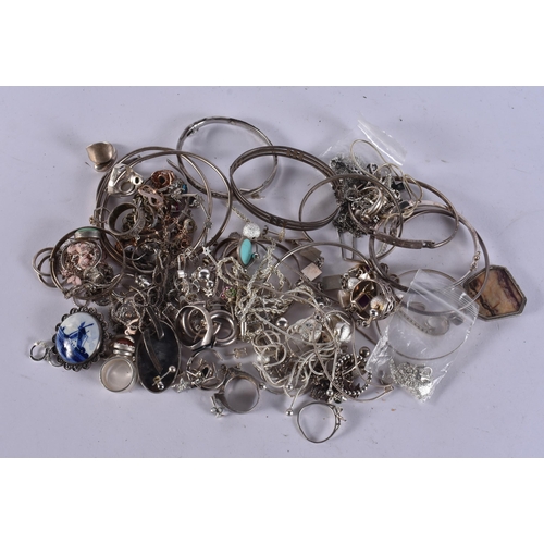 1076 - SILVER JEWELLERY. 400 grams overall. (qty)