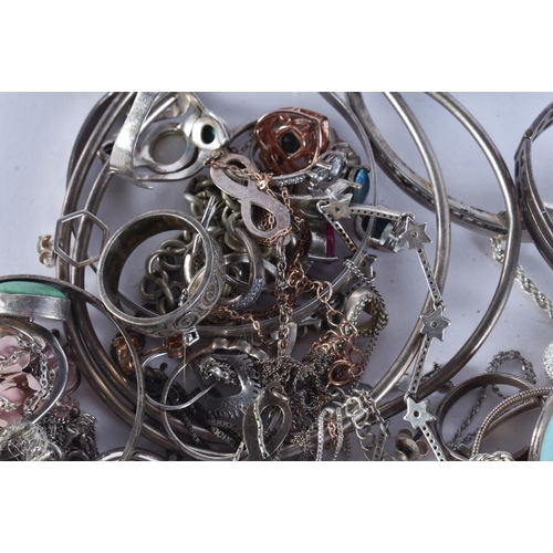 1076 - SILVER JEWELLERY. 400 grams overall. (qty)