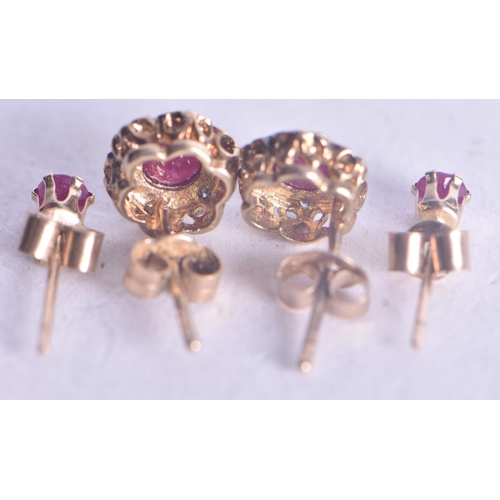 1135 - 2x 9ct gold ruby diamond stud earrings (1.3g). 0.75 cm x 0.75 cm.