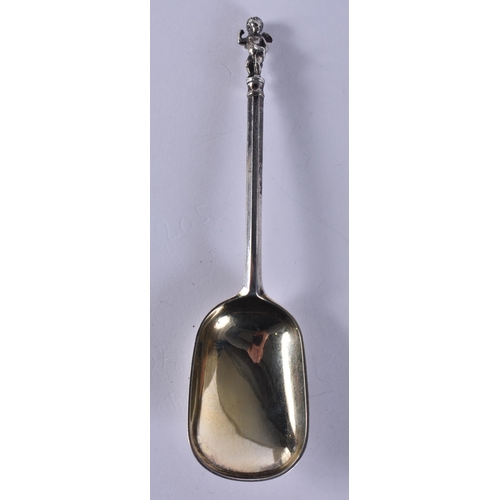 1205 - A VICTORIAN SILVER SPOON. London 1876. 21.2 grams. 12.5 cm long.