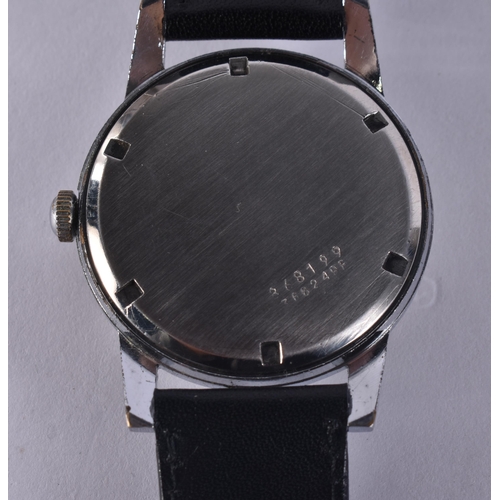 1228 - A BOREL WRISTWATCH. Running. 3.75 cm wide.