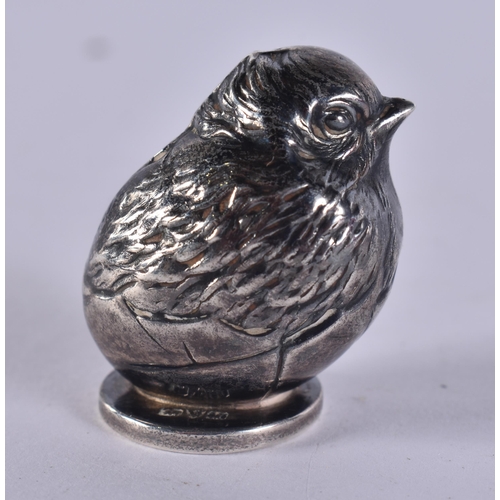 1248 - AN ANTIQUE SILVER CHICK. Chester 1912. 7.4 grams. 2.75 cm x 2.25 cm.