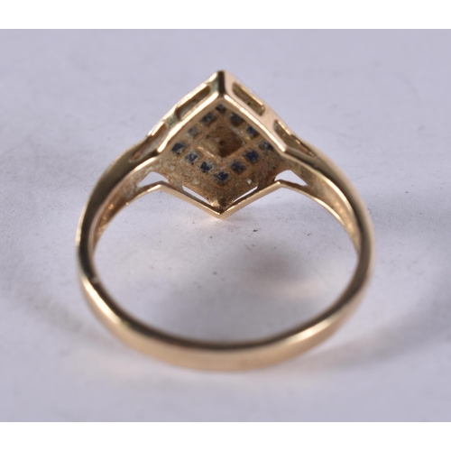 1267 - A 9CT GOLD RING. 2.5 grams. P.