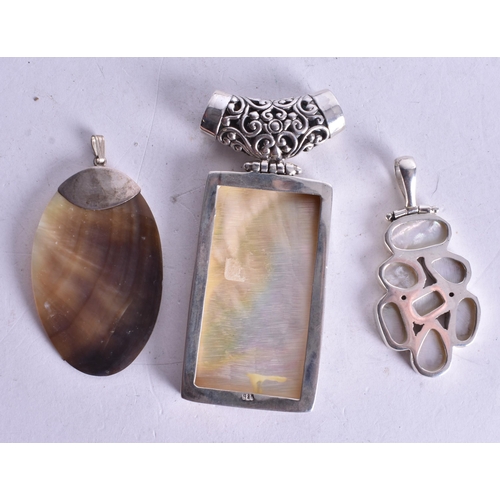 1423 - Collection of Sterling Silver Gemstone Pendants inc. Mother of Pearl x 7 (98g).