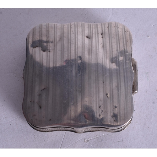 1481 - A Continental Silver Snuff Box.  Dutch Marks.  5cm x 4.9cm x 1.6cm, weight 26.6g