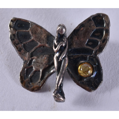 1606 - An Arts and Crafts Silver Butterfly Brooch.  2.8cm x 2.4cm, weight 5.1g