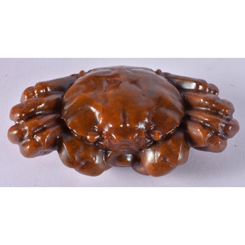 1667 - A Carved Hardstone Crab.  10.5cm x 6cm x 3.5cm, weight 307g