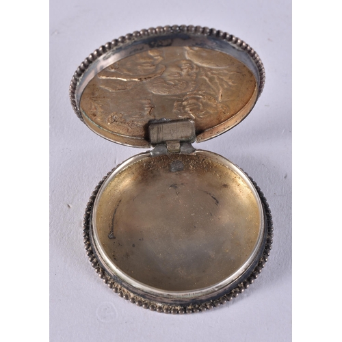 1672 - A Sterling Silver Hinged Lid Box.  4.5cm x 1cm, weight 26.3g