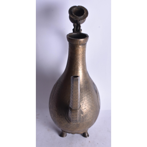 1858 - AN ANTIQUE ISLAMIC BRONZE AFTABA EWER. 29 cm high.