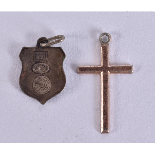 1993 - A ROLLED GOLD BROOCH together other jewellery. 9 grams. (qty)