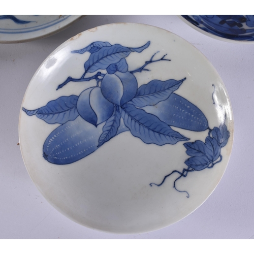 2015 - THREE 18TH CENTURY JAPANESE EDO PERIOD BLUE AND WHITE DISHES. Largest 18 cm wide. (3)