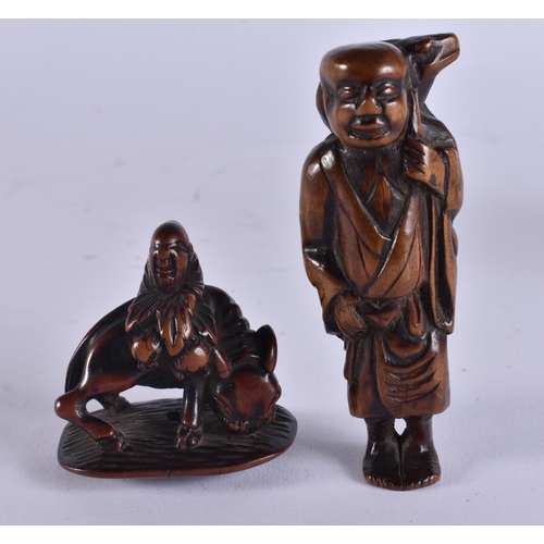 2021 - TWO 18TH CENTURY JAPANESE EDO PERIOD CARVED WOOD NETSUKES. Largest 8 cm long. (2)