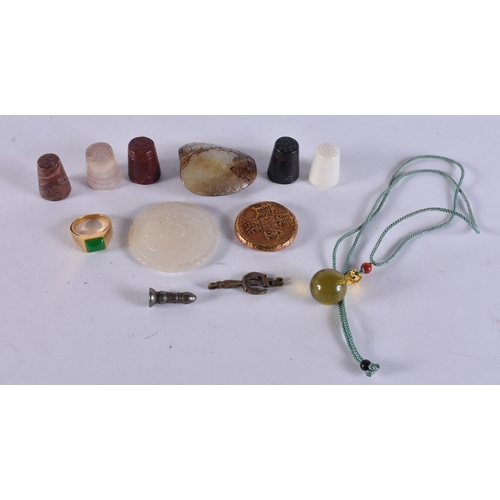 2111 - ASSORTED CHINESE COLLECTABLES. (qty)