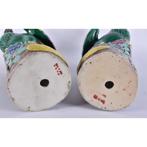 2125 - A LARGE PAIR OF EARLY 20TH CENTURY CHINESE PORCELAIN HOHO BIRDS Late Qing/Republic. 40 cm high.