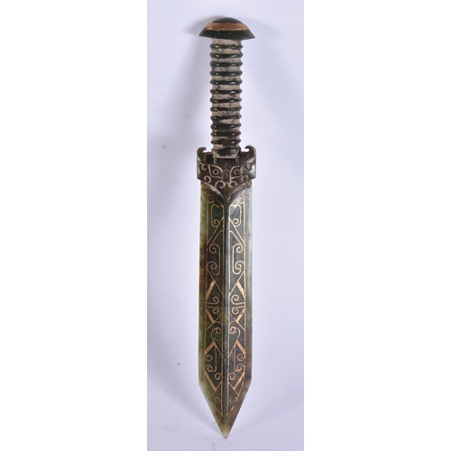 2160 - A CHINESE GOLD INLAID JADE KNIFE. 22 cm long. WE ARE UNABLE TO OFFER IN HOUSE SHIPPING ON THIS LOT