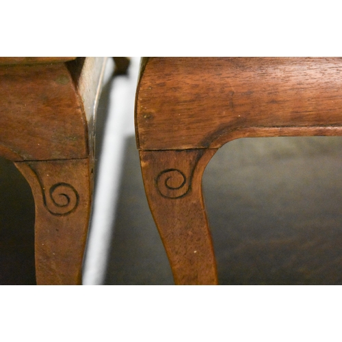 2187 - A RARE PAIR OF CHINESE QING DYNASTY FOLDING HARDWOOD CAMPAIGN TABLES. 30 cm x 47 cm x 76 cm.