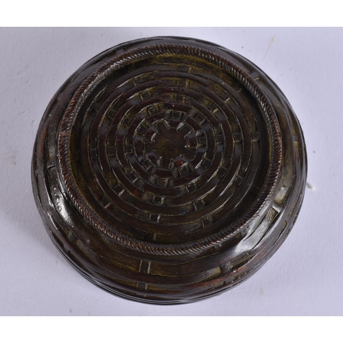 2210 - A JAPANESE BRONZE CRAB BOX AND COVER. 8 cm diameter.