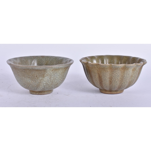 2216 - TWO CHINESE CELADON TEABOWLS. 9 cm wide. (2)